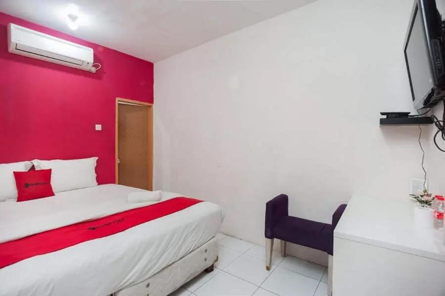 Mega Stay Near Mall Kelapa Gading Джакарта Екстериор снимка