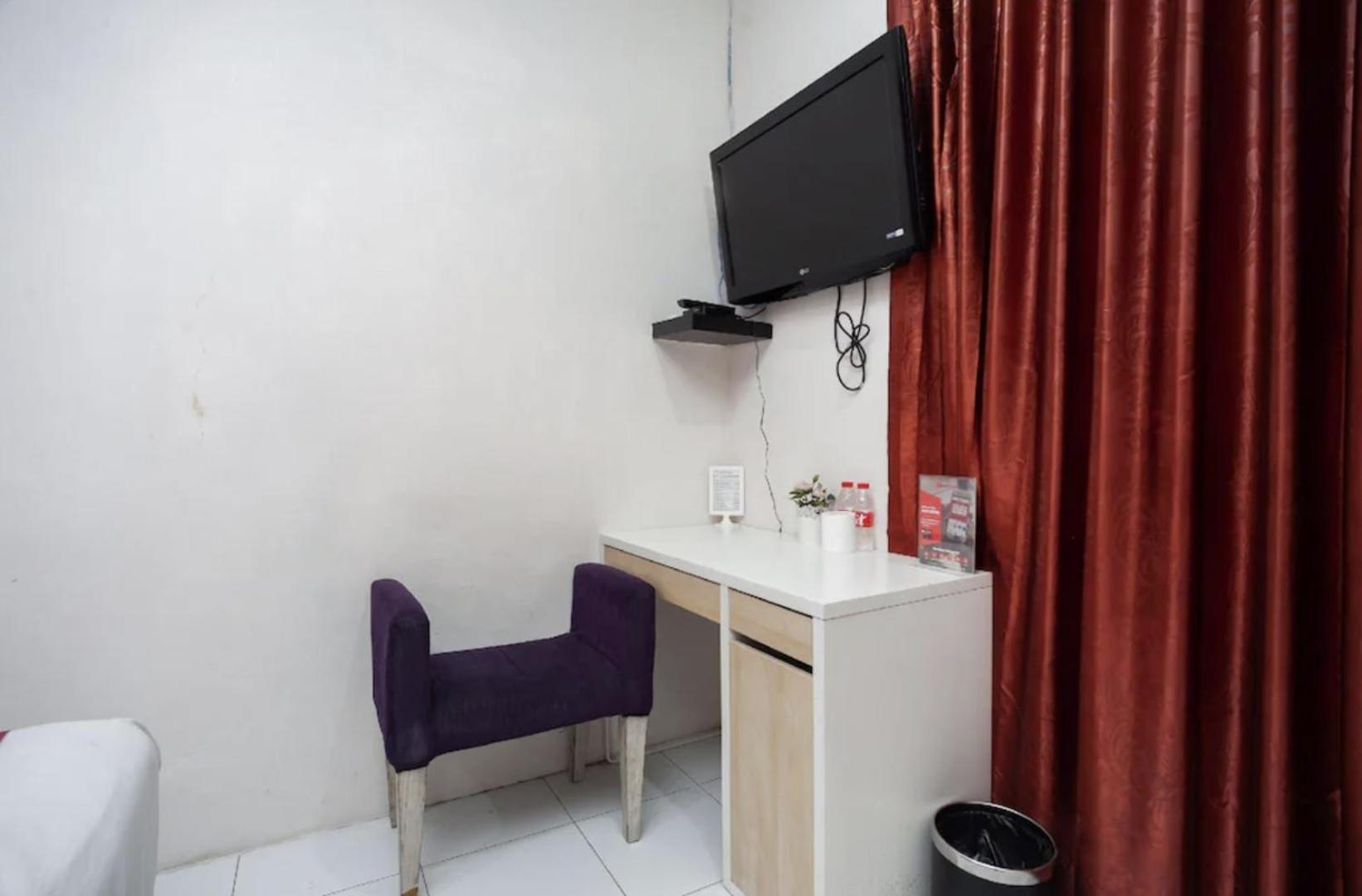 Mega Stay Near Mall Kelapa Gading Джакарта Екстериор снимка